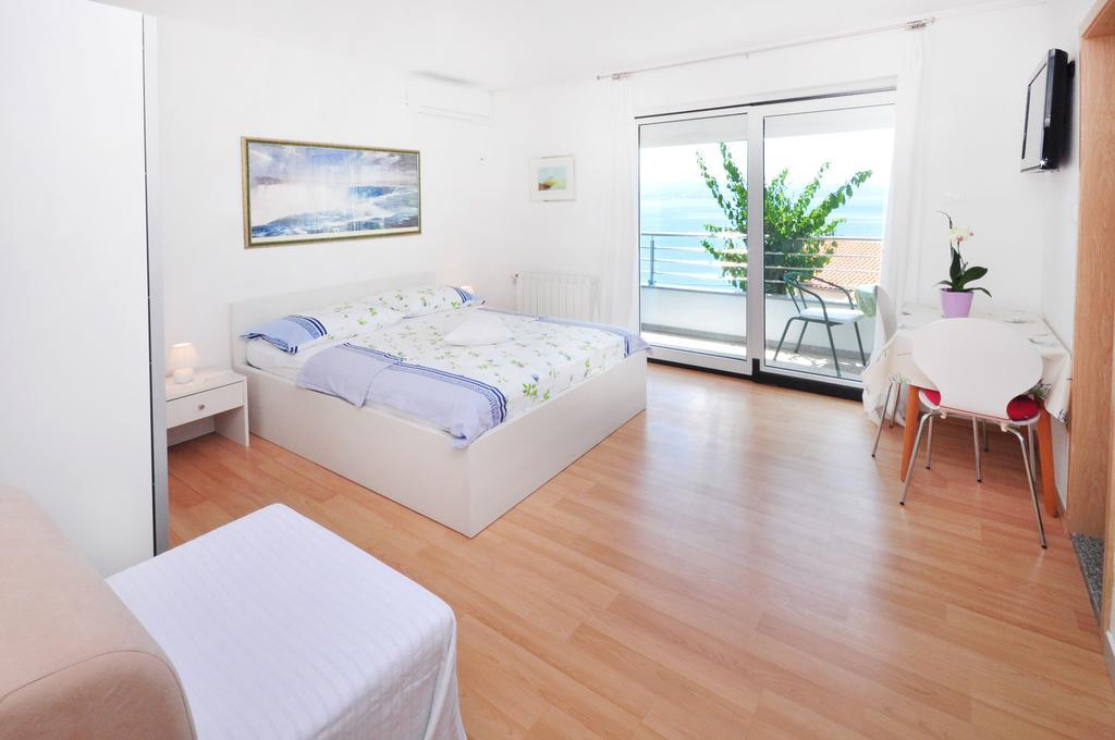 Apartments Zorka Leko Оміш Номер фото