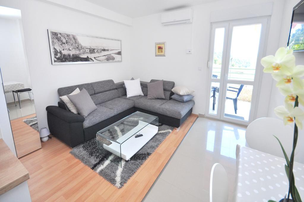 Apartments Zorka Leko Оміш Номер фото